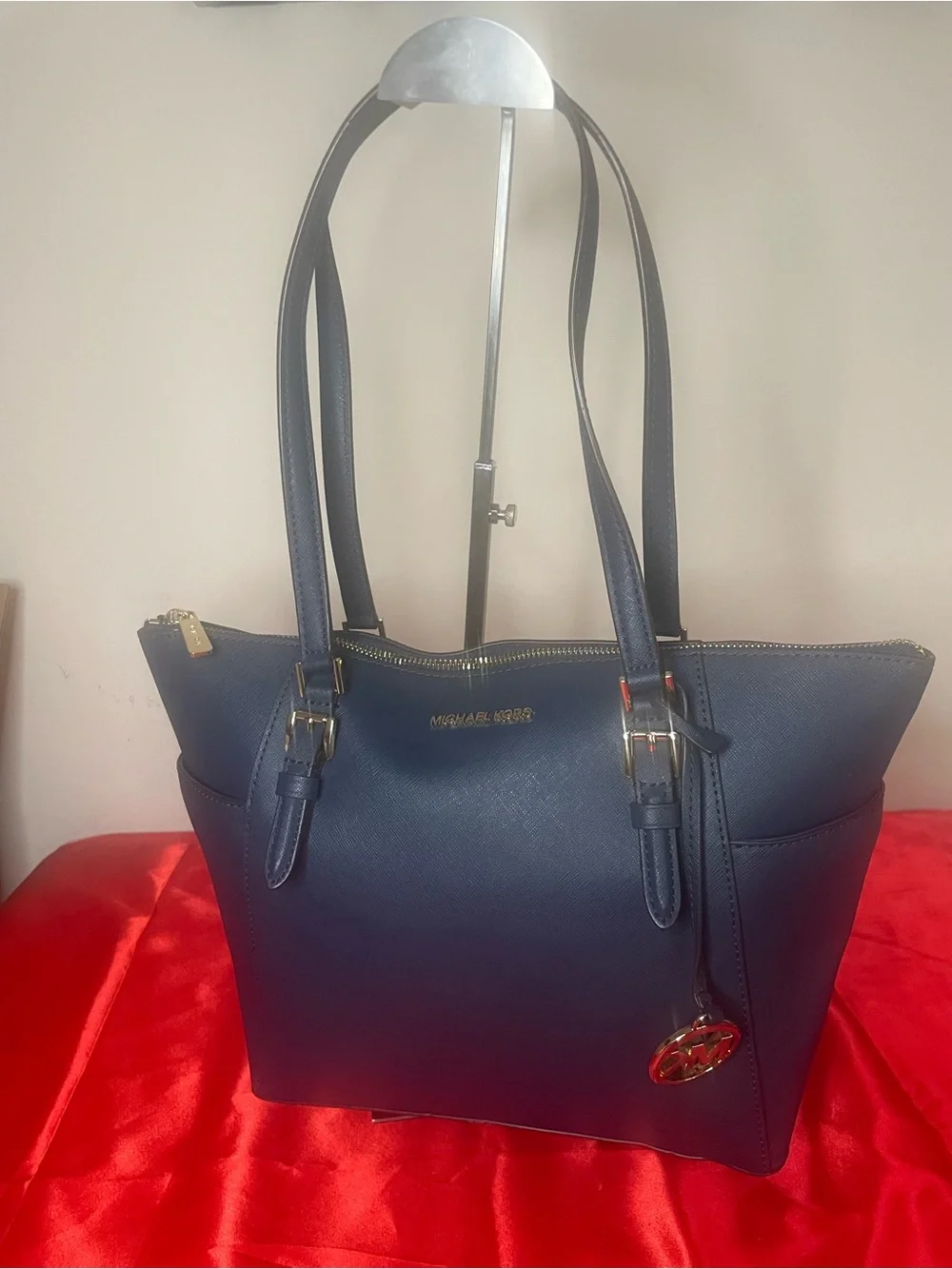 Authentic Michael Kors Purse #098NCOA Charlotte Large Top Zip Tote
